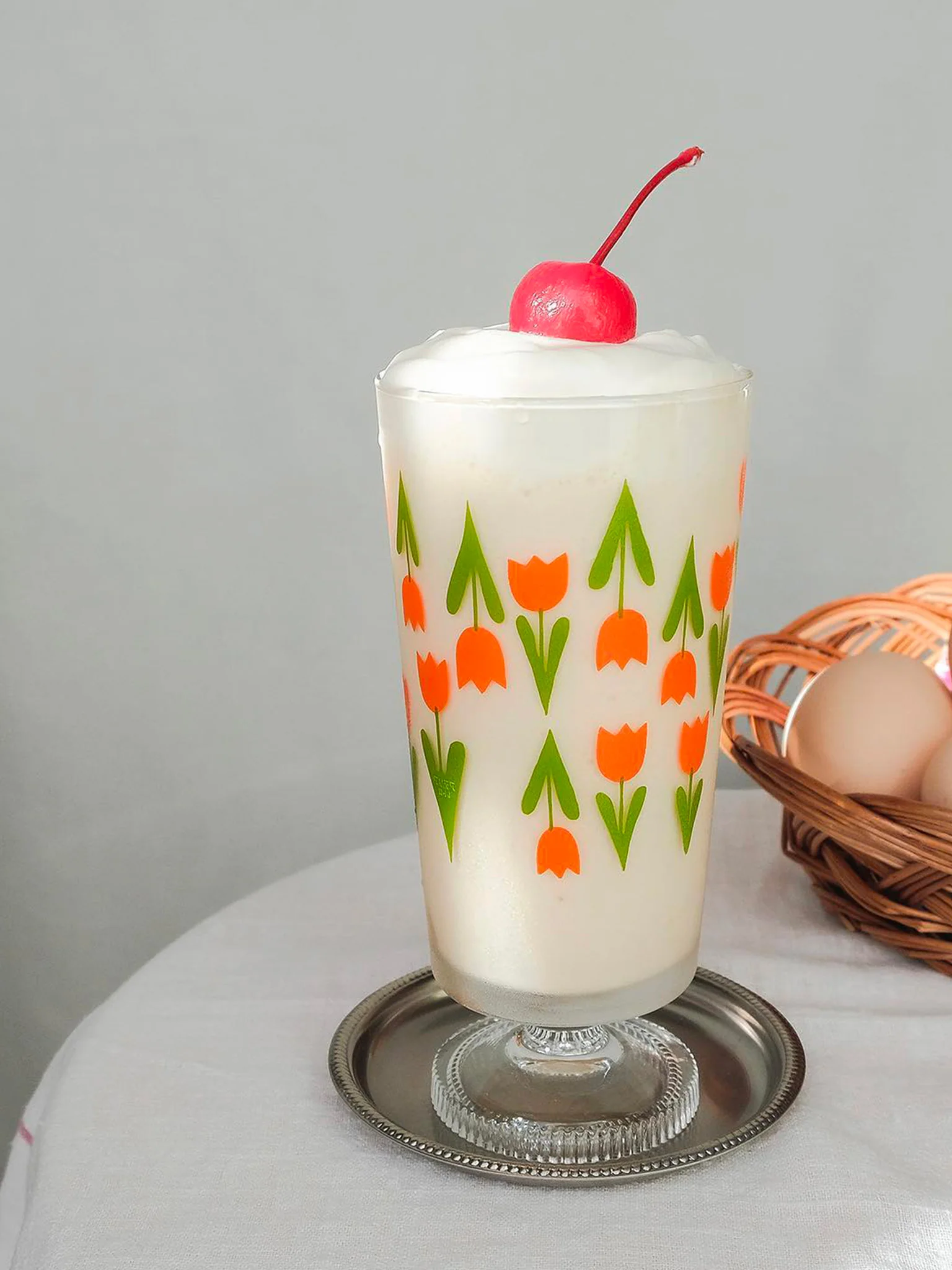 Aderia Retro Glass Tumbler with Stem (305ml) - Tulip - Image 3
