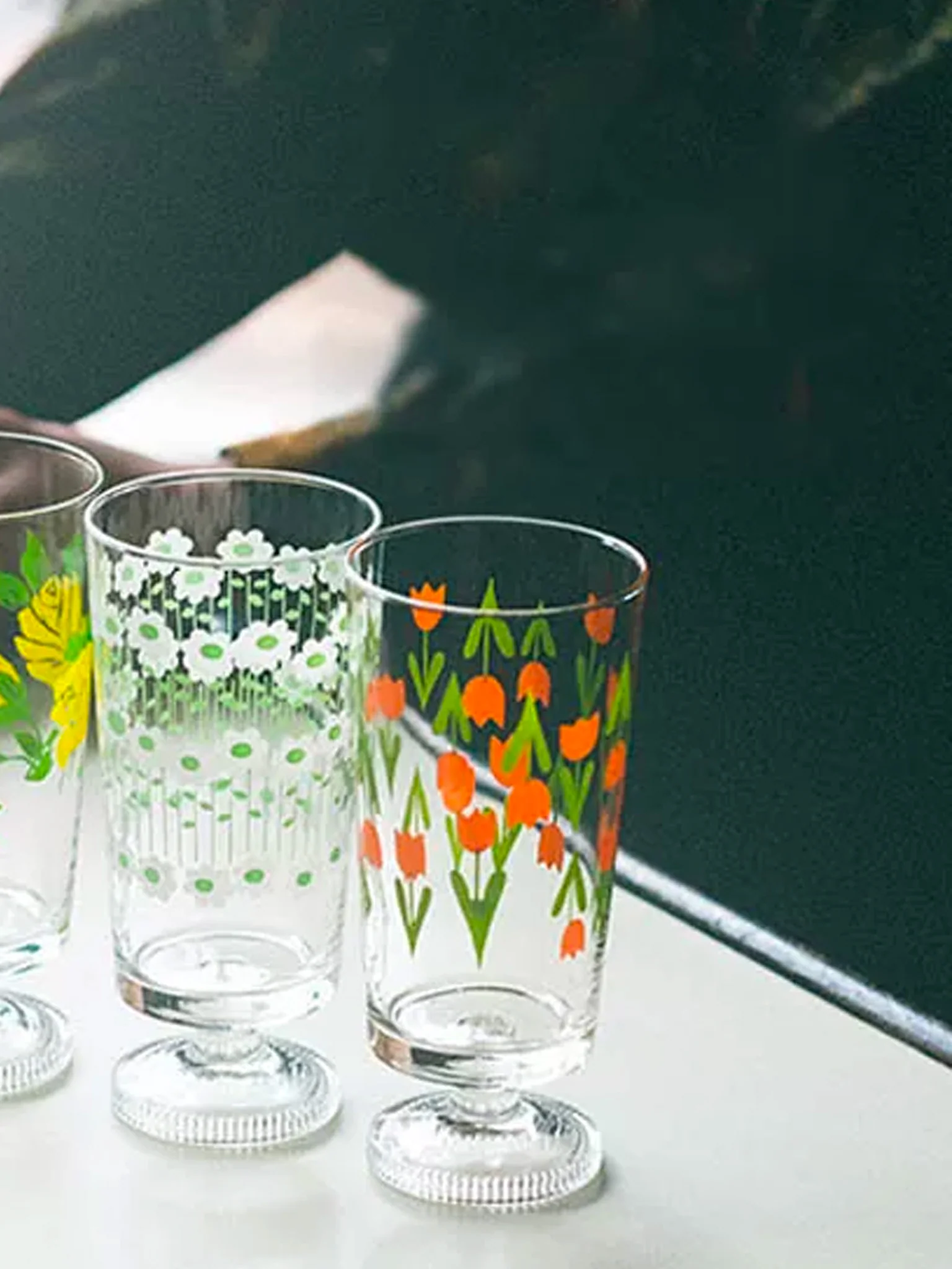 Aderia Retro Glass Tumbler with Stem (305ml) - Tulip - Image 5