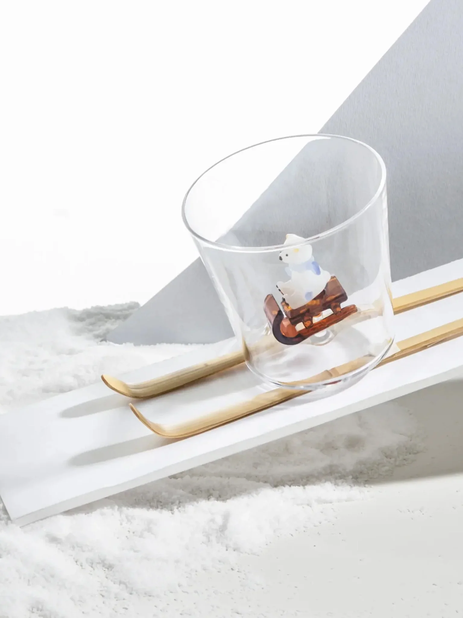 Bear & Bobsleigh Tumbler - Image 2