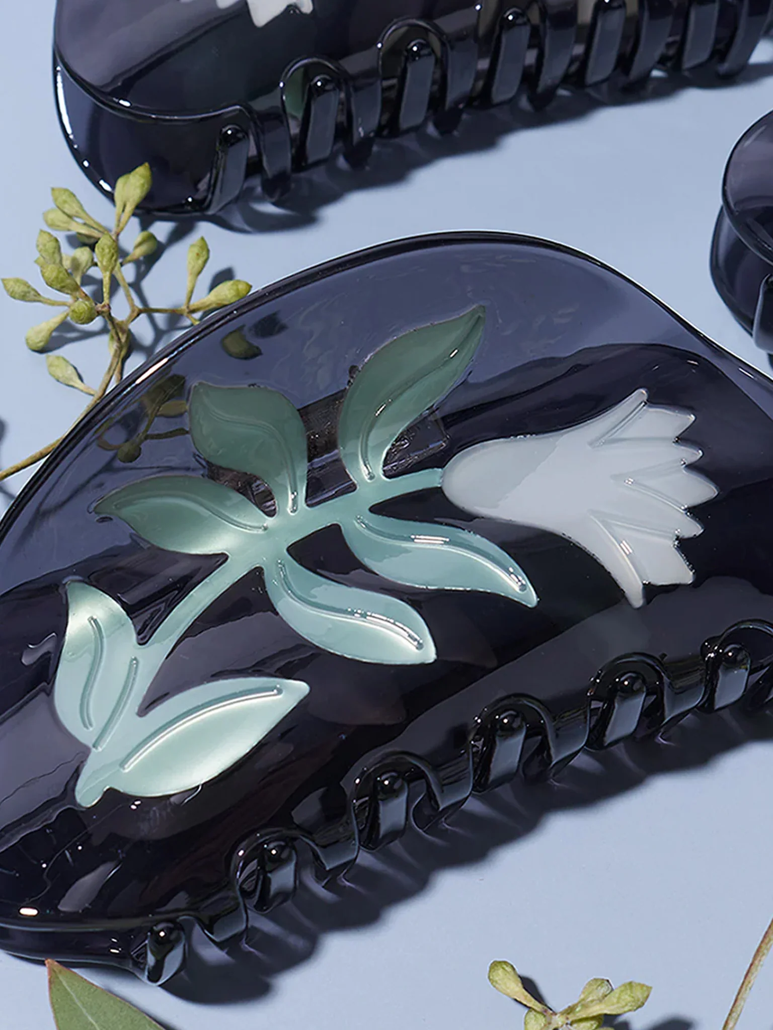 Belladonna Floral Hair Claw - Image 2