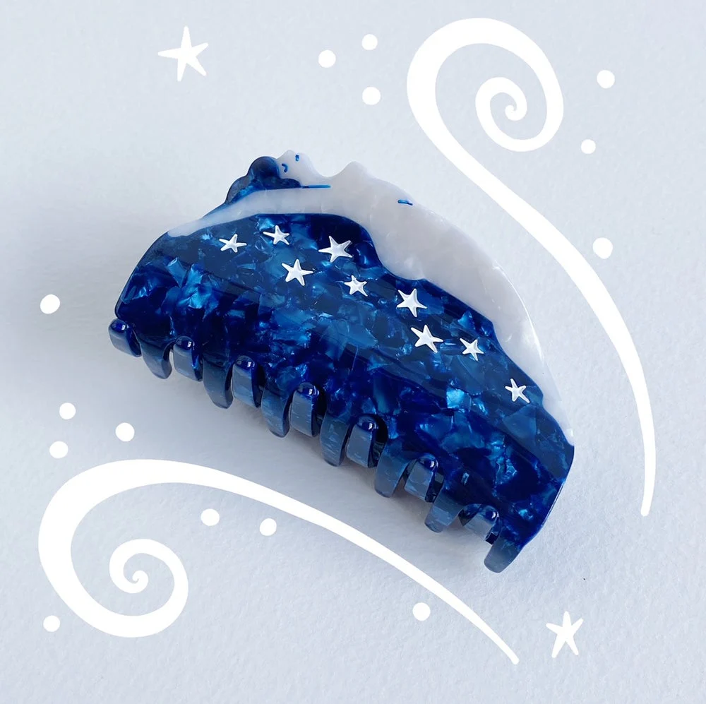Cosmic Woman Hair Claw - Image 3
