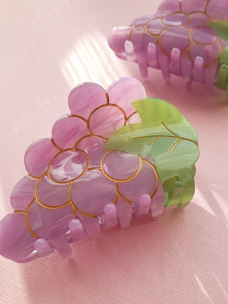 Grape Hair Claw - Image 2