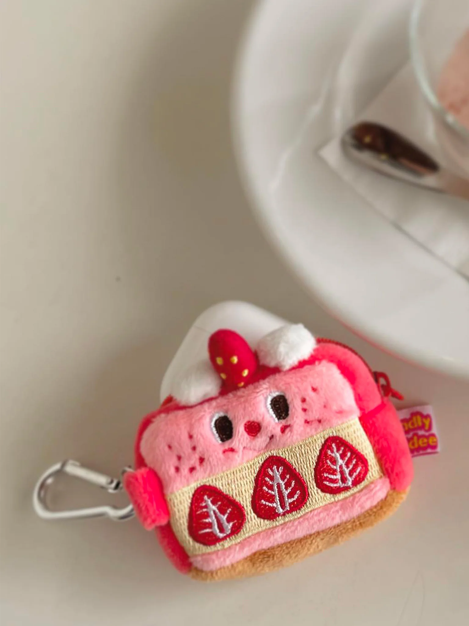 Mini Airpods Case - Strawberry Shortcake - Image 2