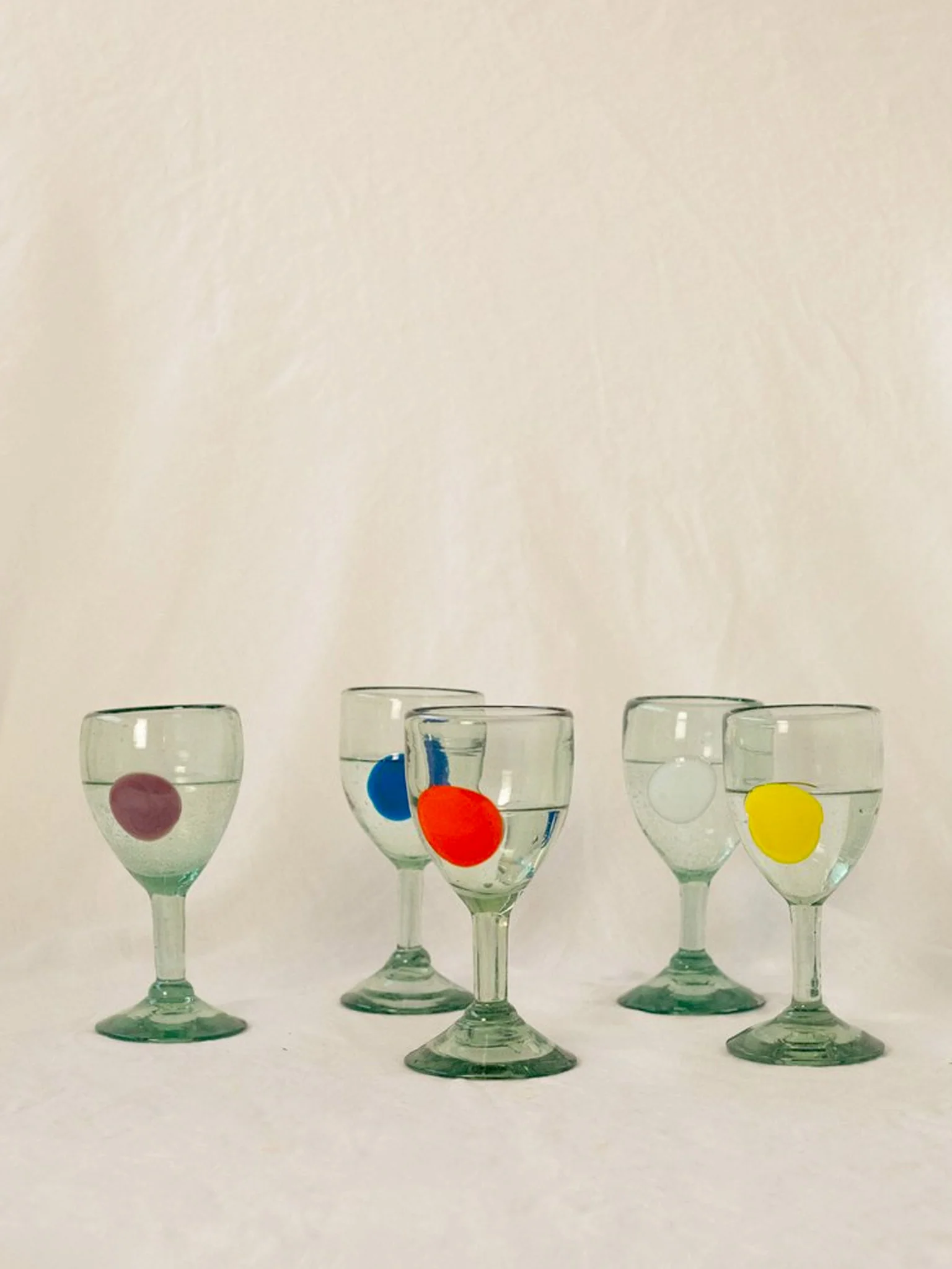 Lunares Wine Glass (350ml) - Yellow - Image 2