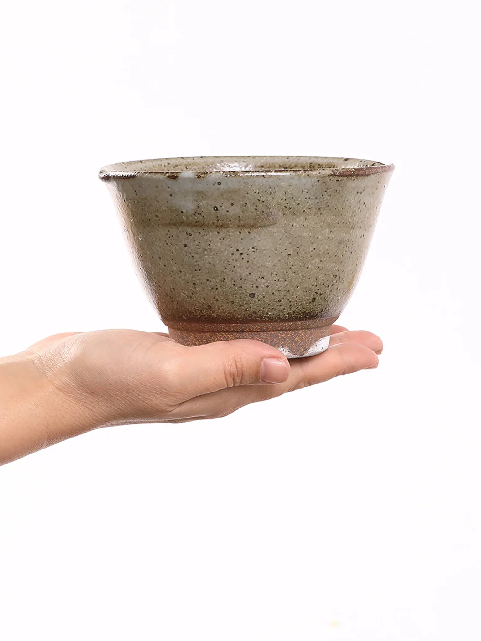 Karatsu Mugitoro Bowl (13.2cm) - Medium - Image 3