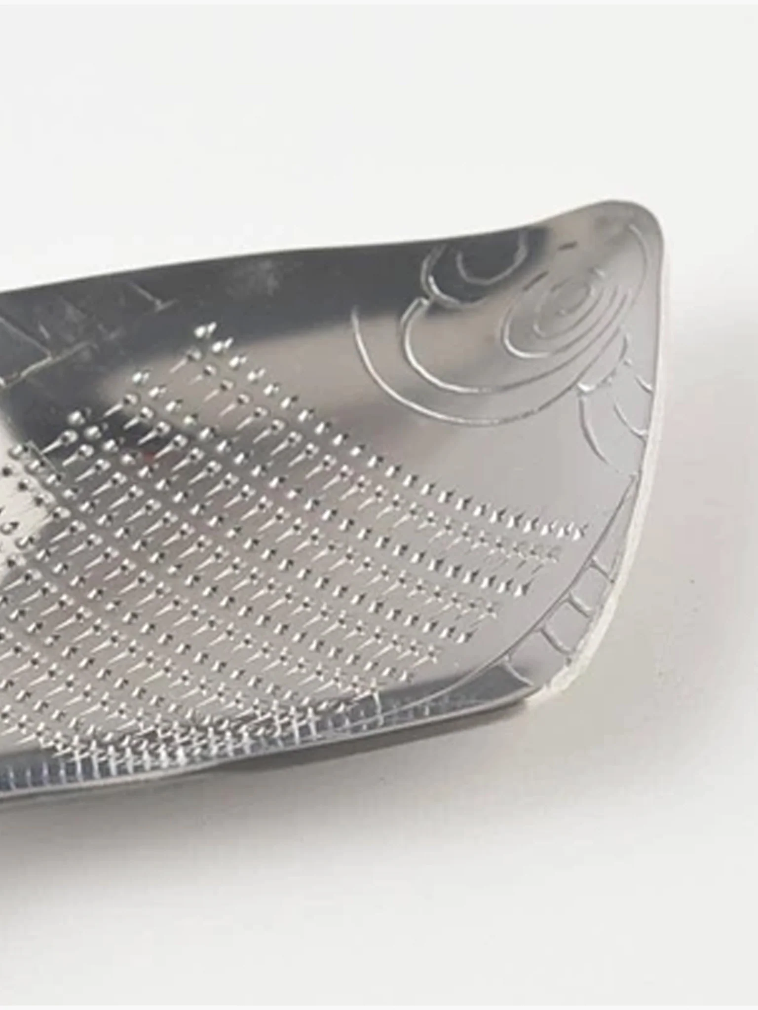 Oroshigane Stainless Steel Grater - Flounder - Image 4