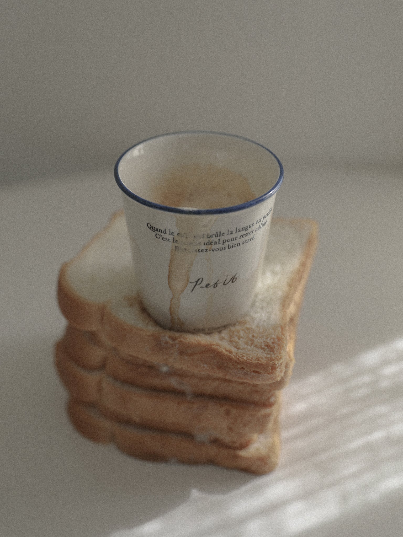 Petit Paper Cup - Linen - Image 2