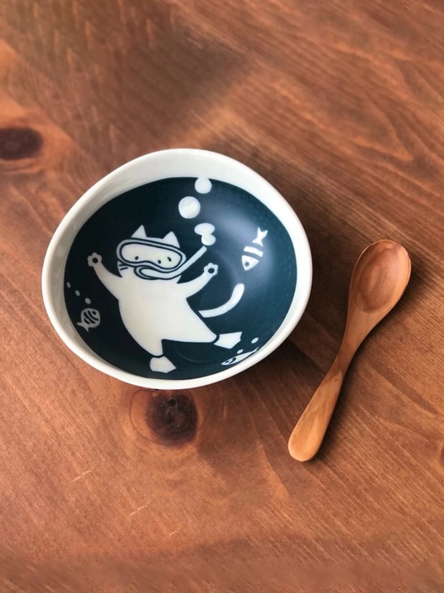 Scuba Cat Dish - 13cm - Image 2
