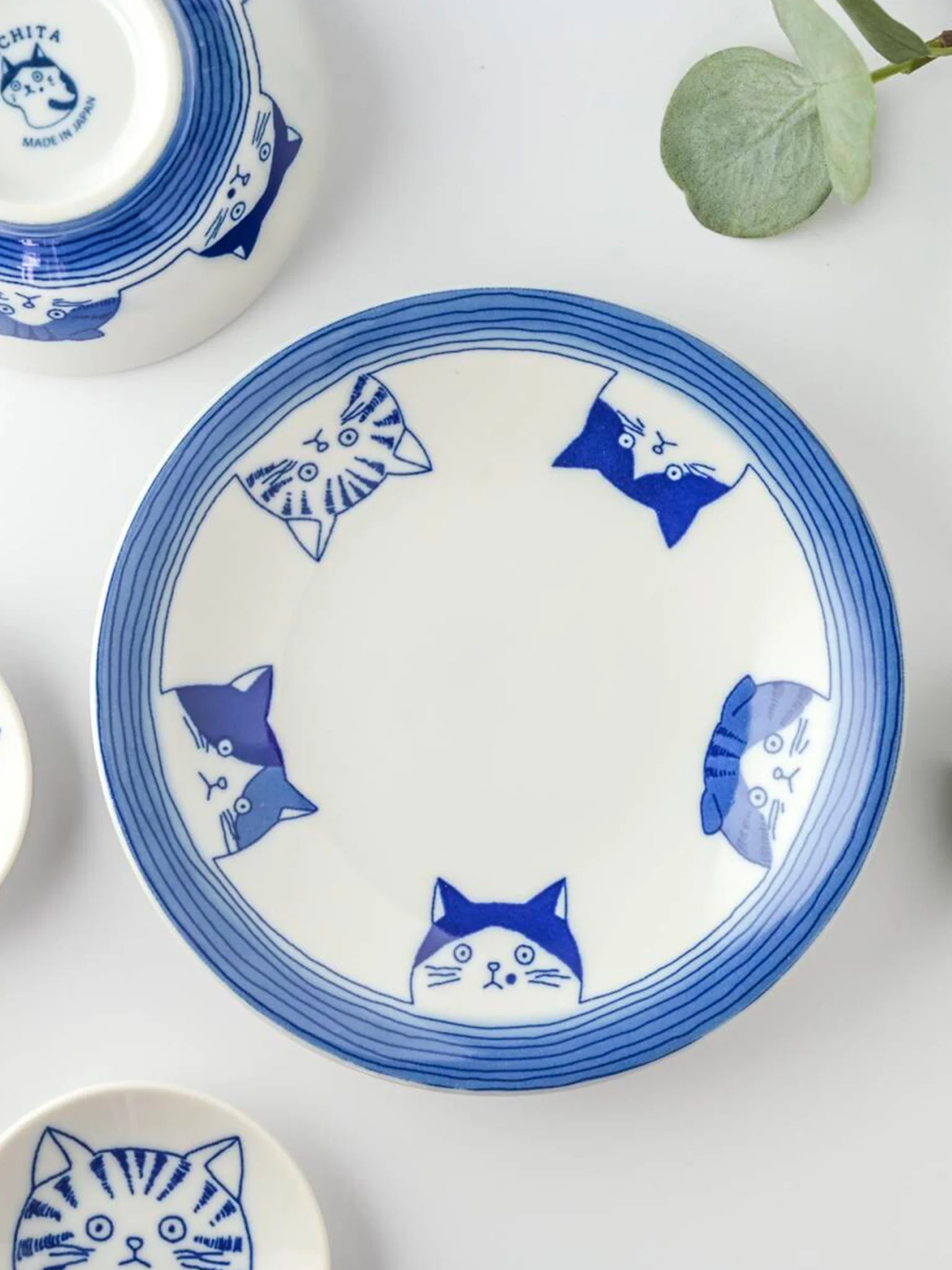 SHICHITA Cat Family Plate (16.5cm) - Image 2