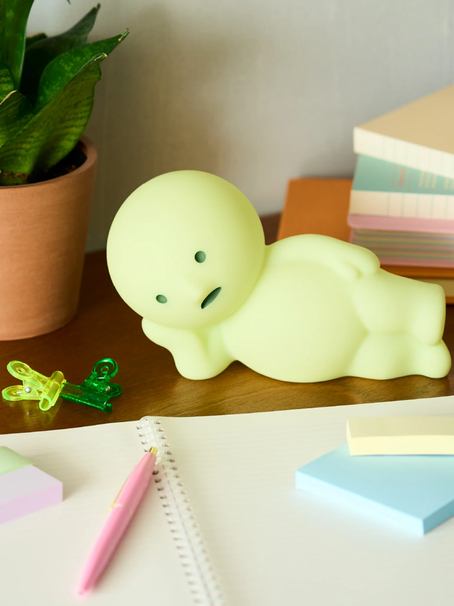 Smiski Touch Lamp Vol. 2 - Image 3