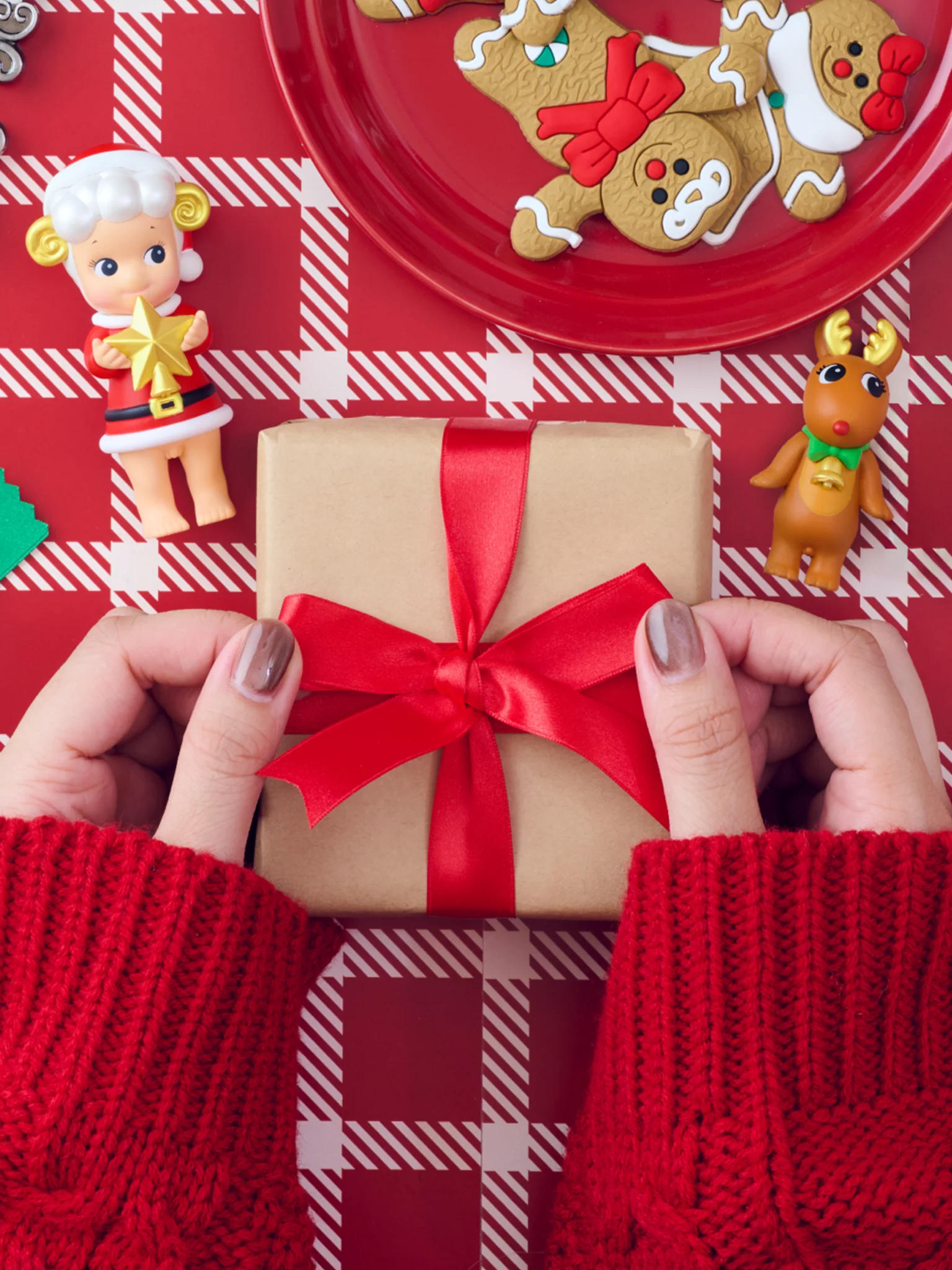 Sonny Angel Blind Box - Santa's Little Helper (Limited Edition) - Image 4