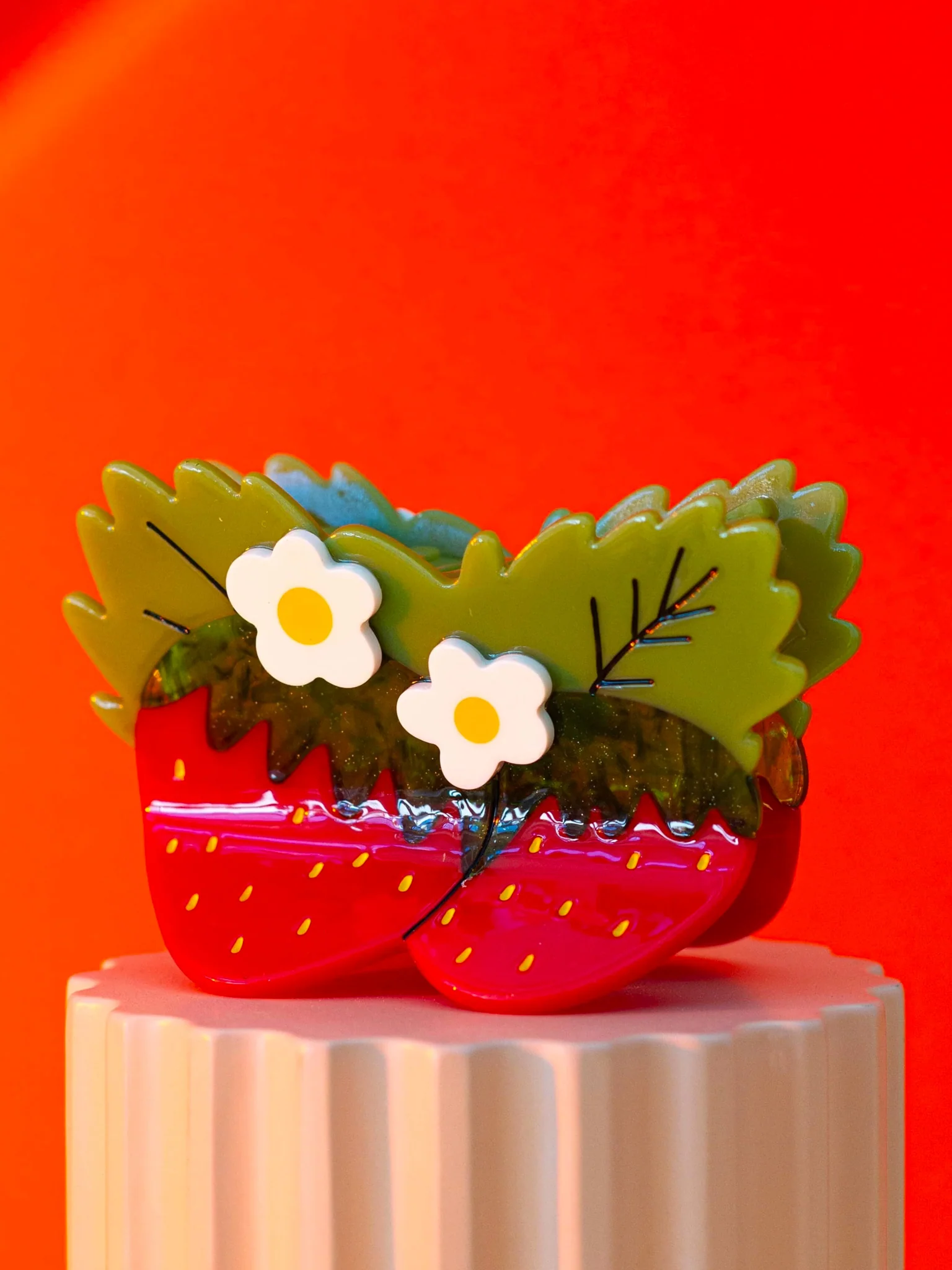 Strawberry & Flowers Hair Claw - Image 3
