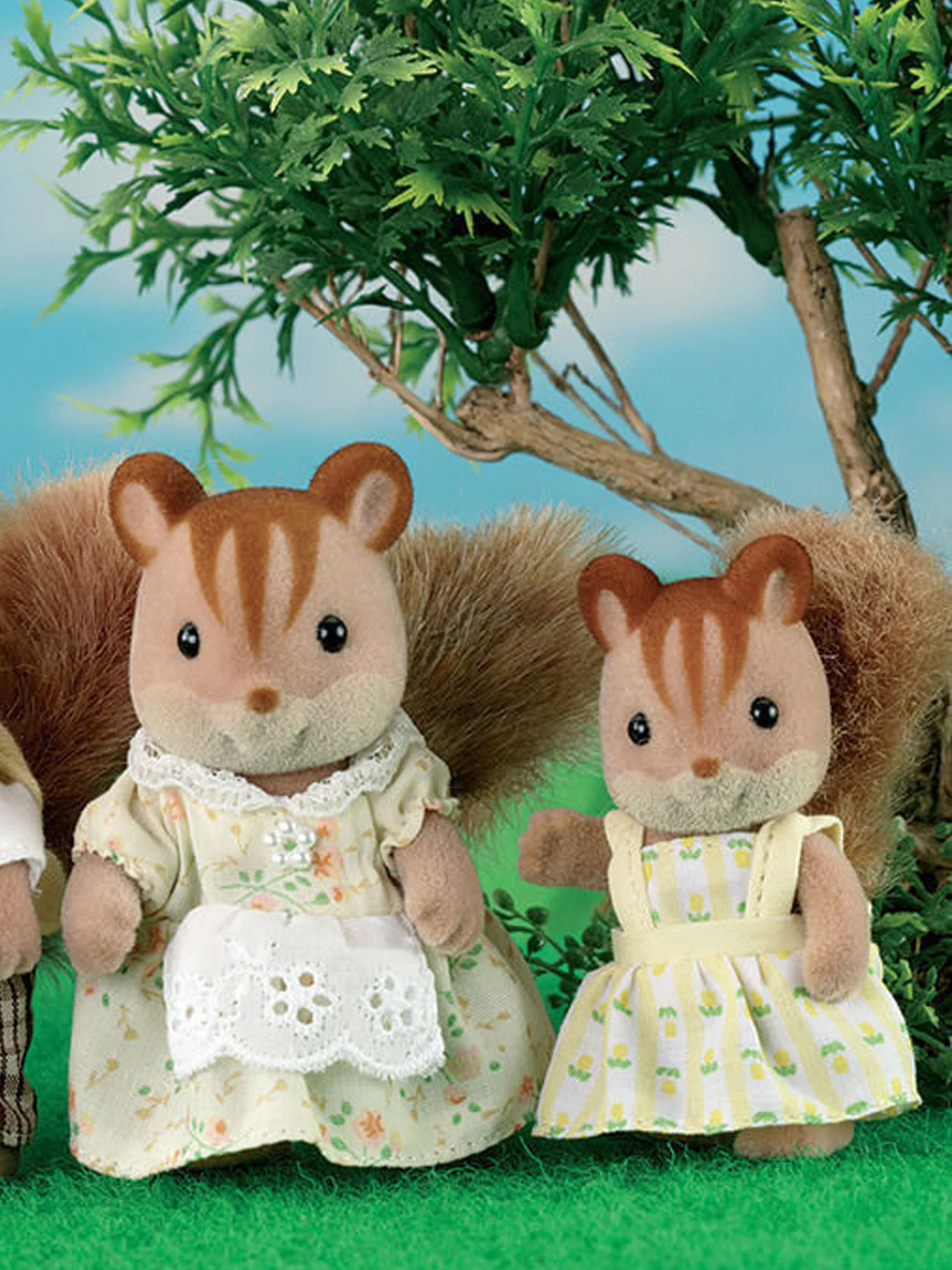 Sylvanian Families Doll - Squirrel Girl - Image 3